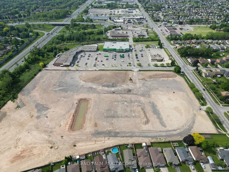 8 - 3770 Montrose Rd, Niagara Falls, L2H 3C8 | Image 3