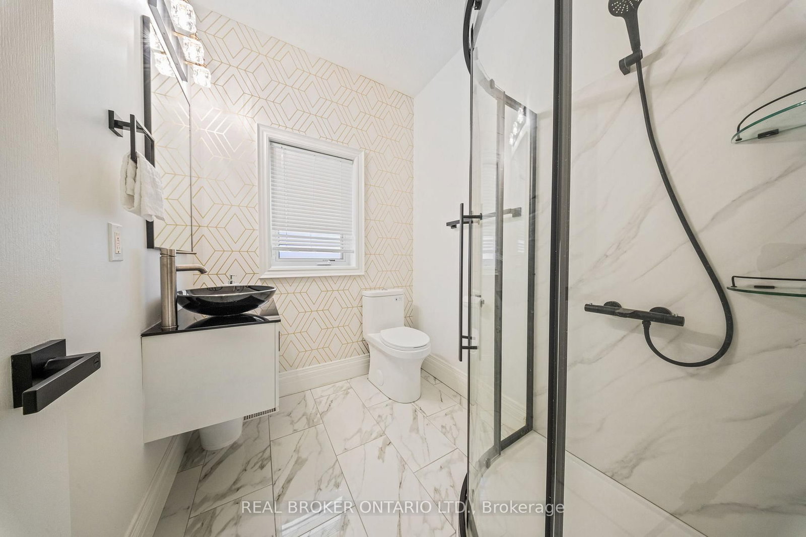 215 Black Maple Court - Photo 18