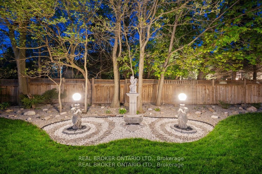 215 Black Maple Court - Photo 48