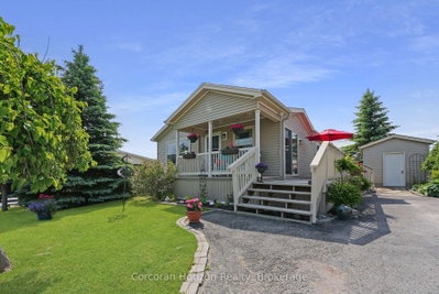 53 Creekside Circle • Kawartha Lakes, ON photo 3