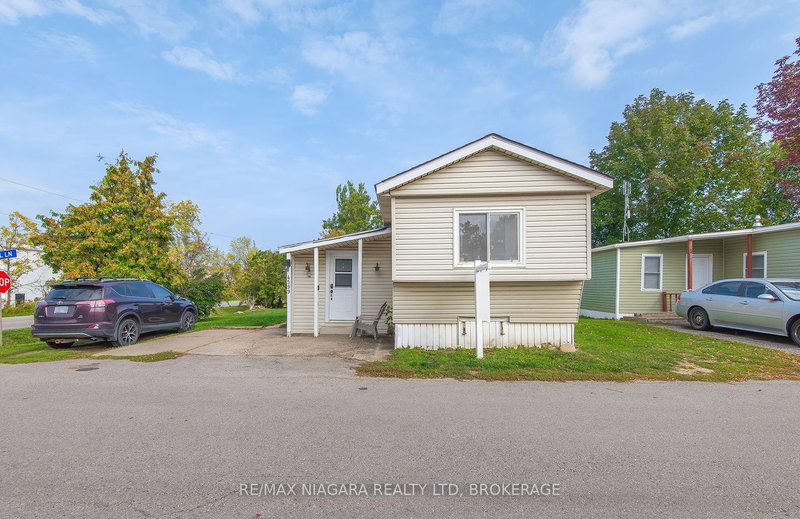 4599 ABIGAIL Lane, Lincoln, L3J 0W1 | Image 3