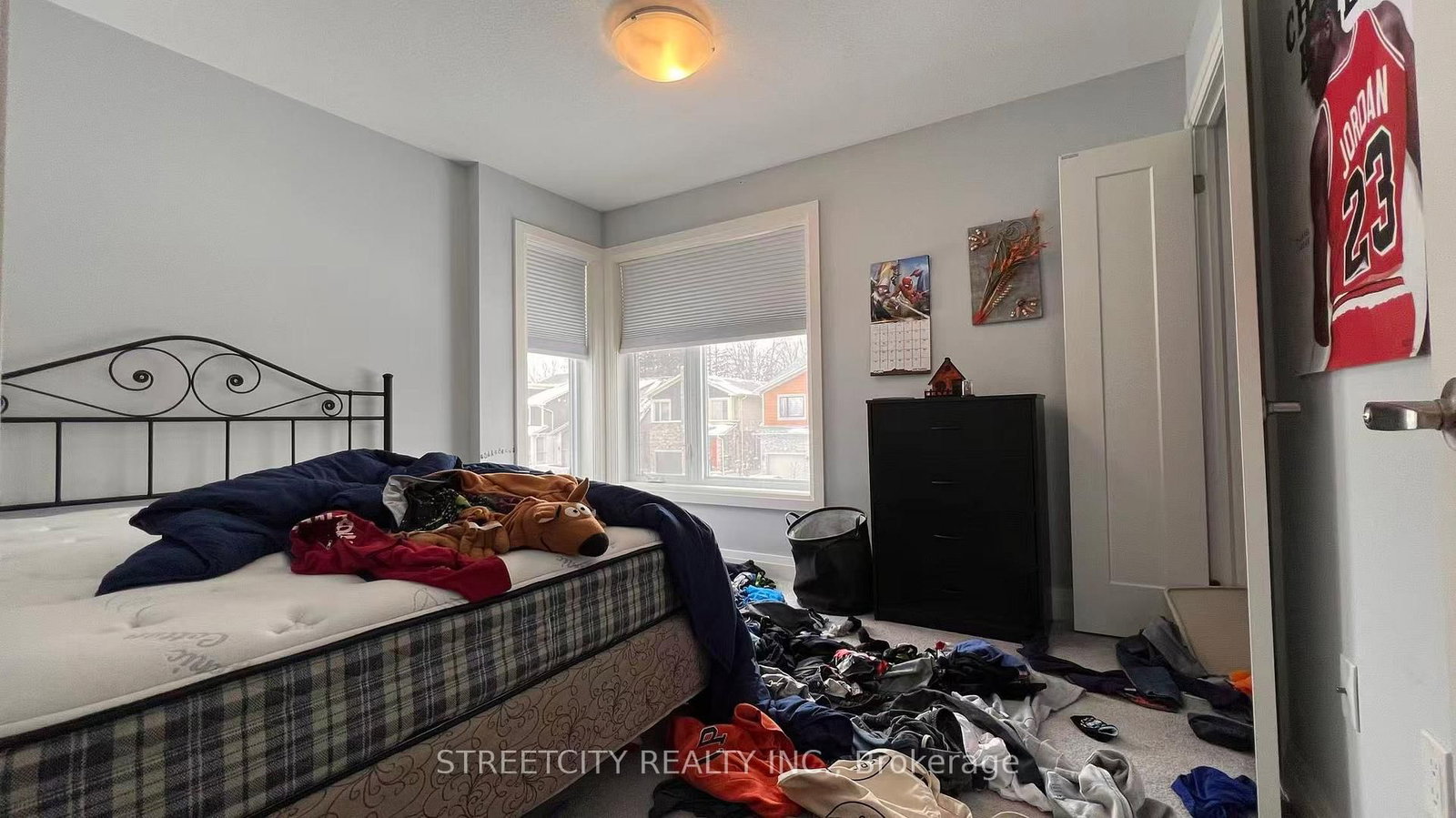 Detached House for sale at 1614 Valhalla Street, London North, Ontario, N6G 0V2 - North E - MLS: X12783606