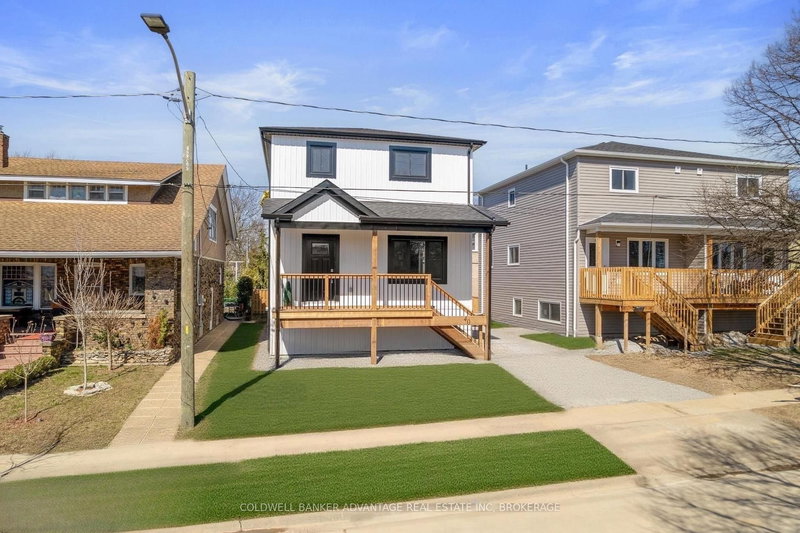 home for sale on 40 McMaster Avenue