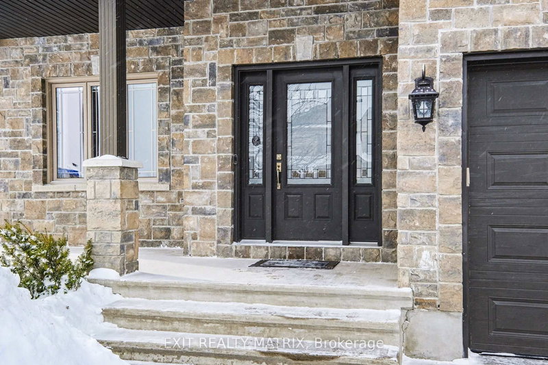 301 Colmar St, Russell, K0A 1W0 | Image 2