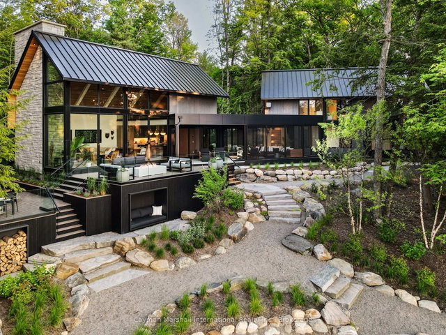 1083 Hurling Point Road