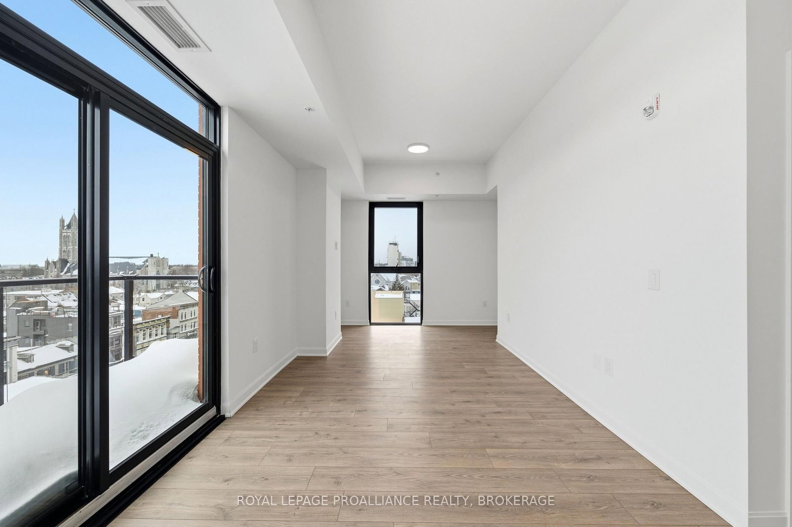 223 Princess Street, Unit 905 - Photo 29