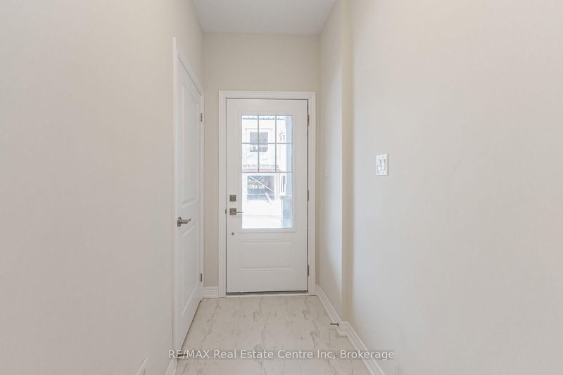 88 - 10 Birmingham Dr, Cambridge, N1R 0C6 | Image 2