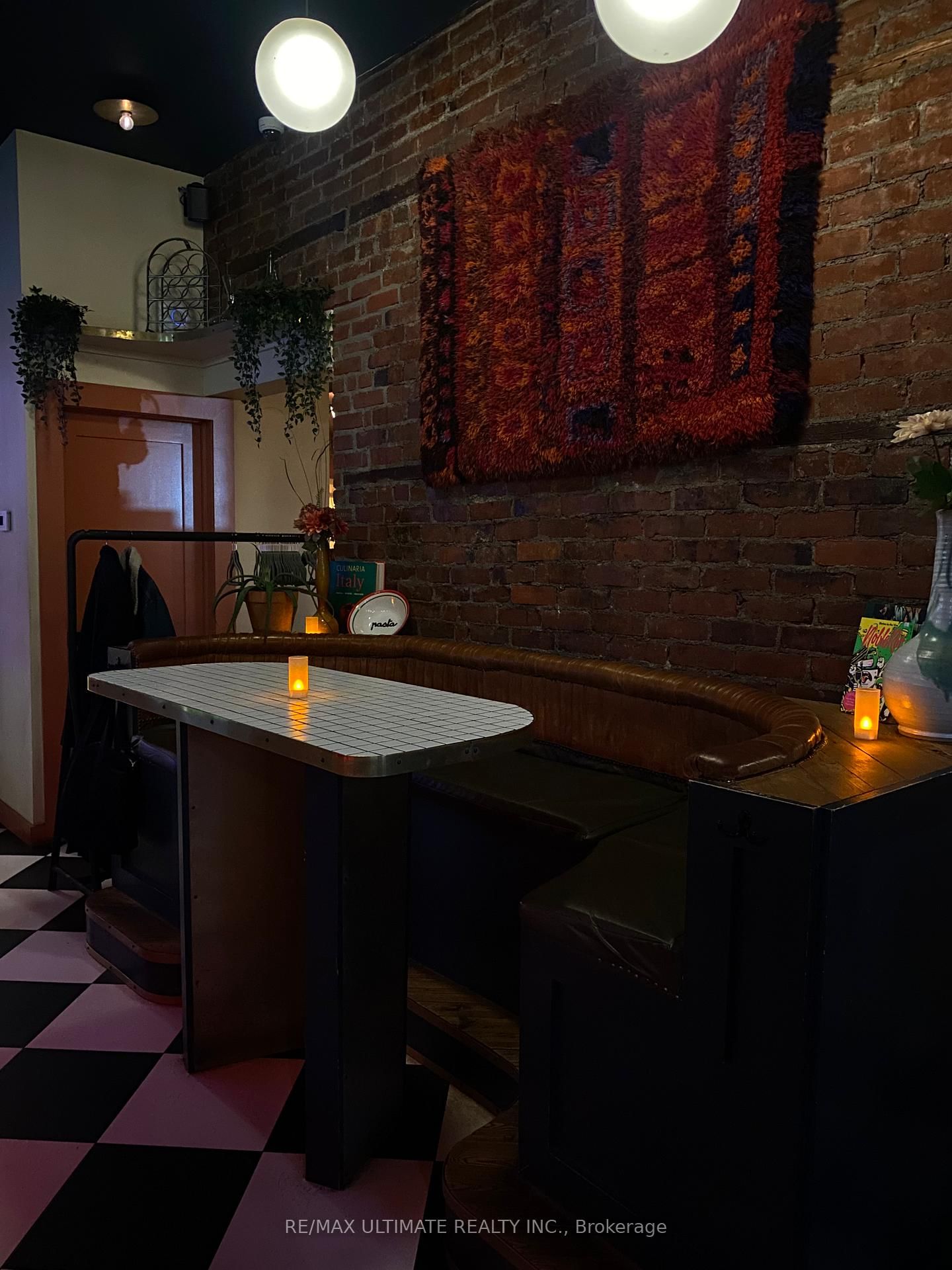 298 James Street N - Photo 12