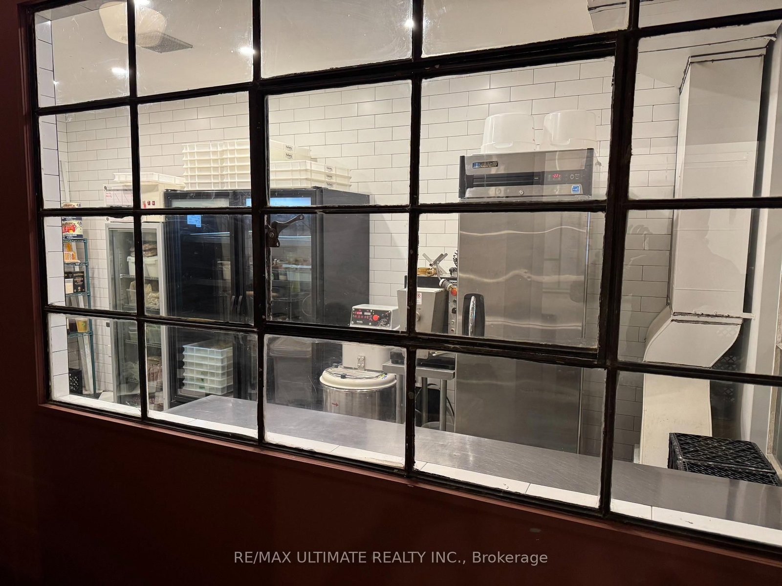 298 James Street N - Photo 18