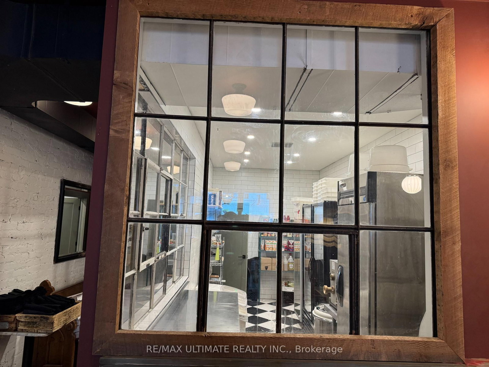 298 James Street N - Photo 19