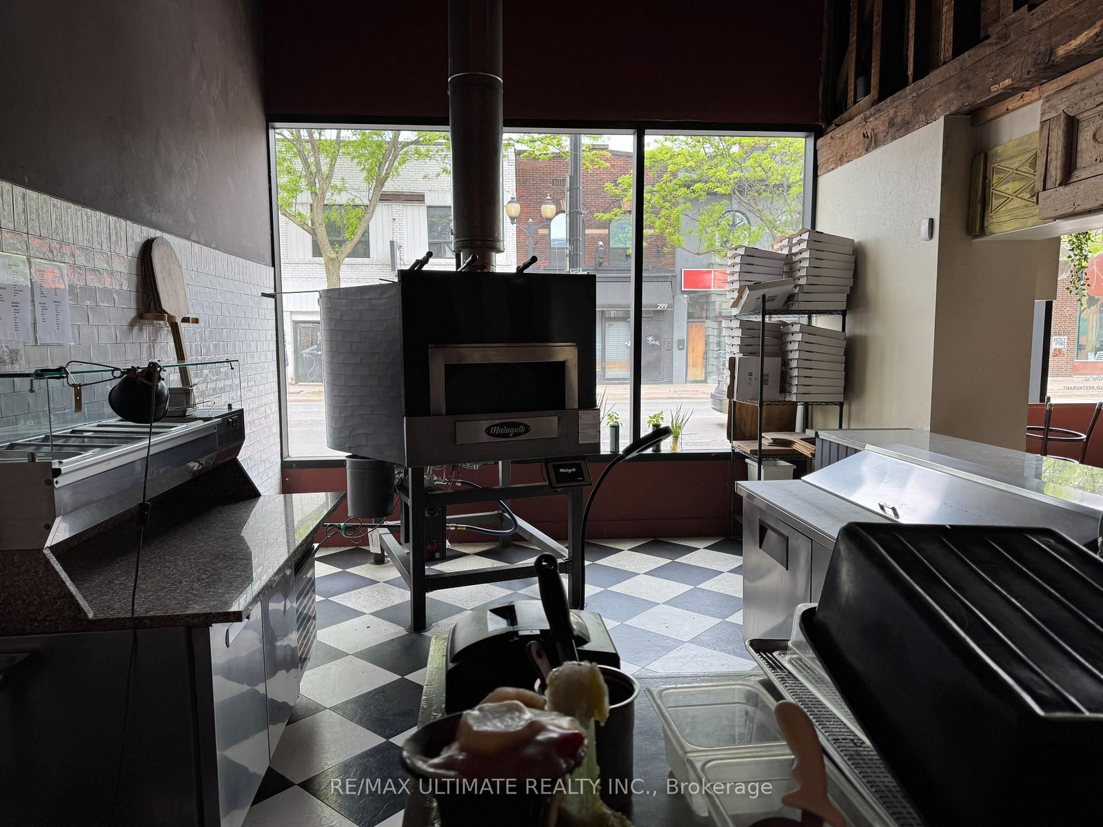 298 James Street N - Photo 27