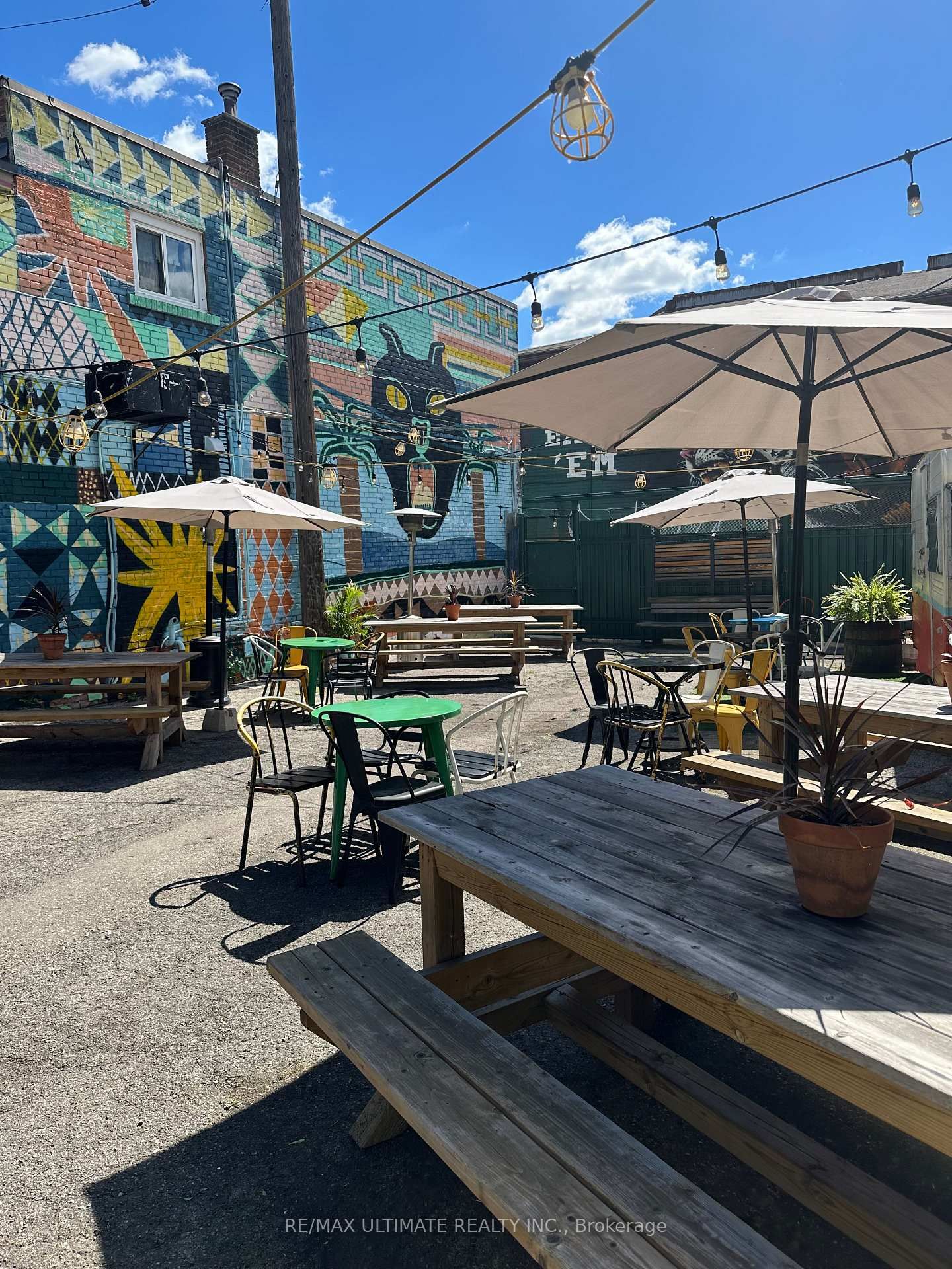 298 James Street N - Photo 4