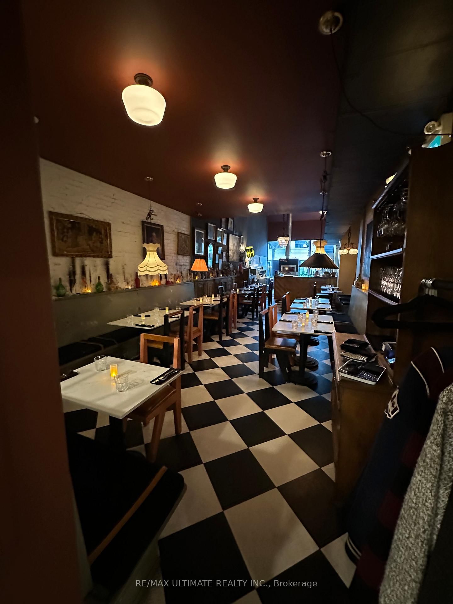 298 James Street N - Photo 6