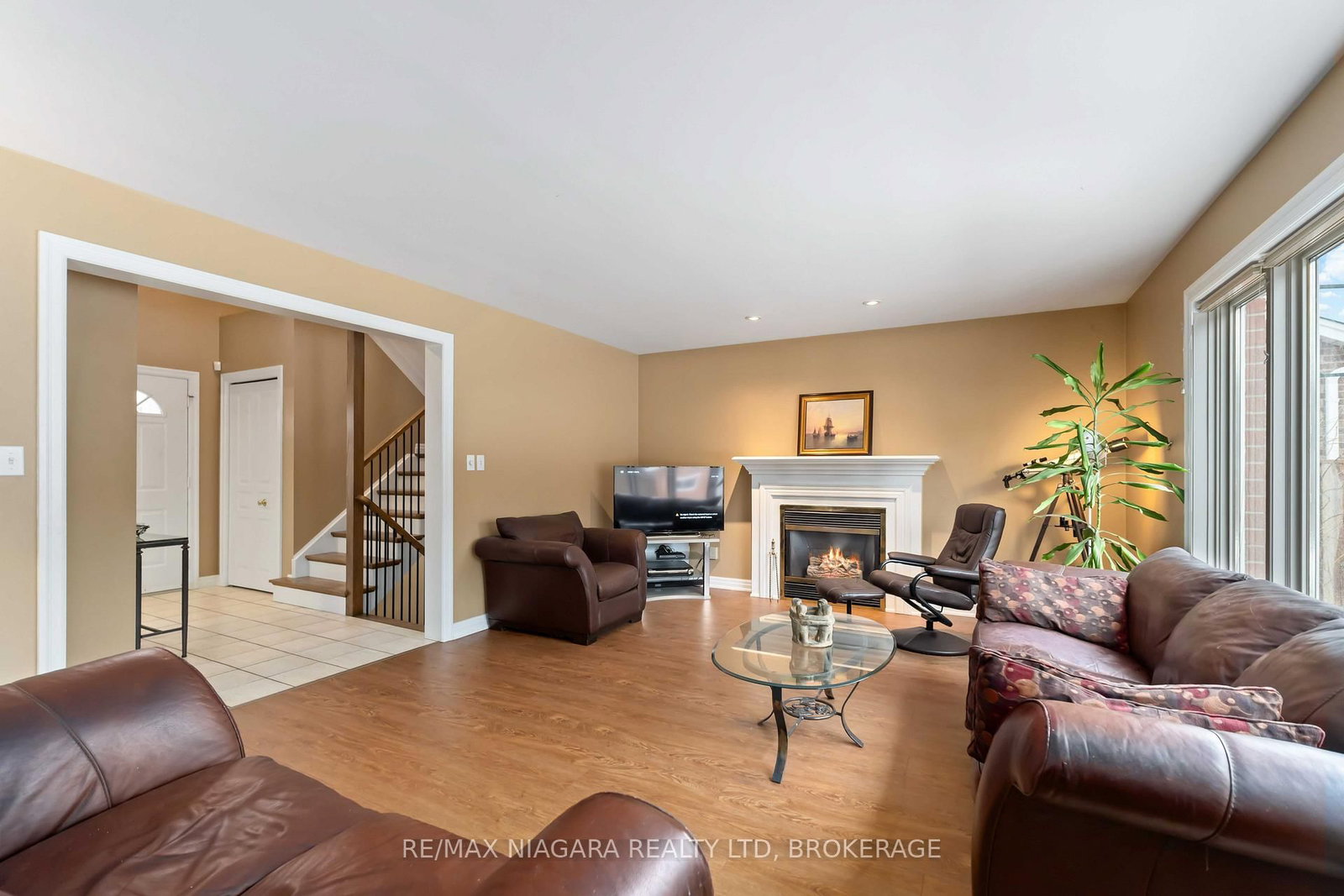 7874 Bishop Avenue • Niagara Falls, ON photo 8