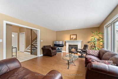 7874 Bishop Avenue • Niagara Falls, ON photo 8