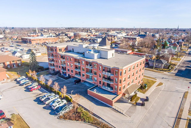 103 - 58 Glenelg Street W