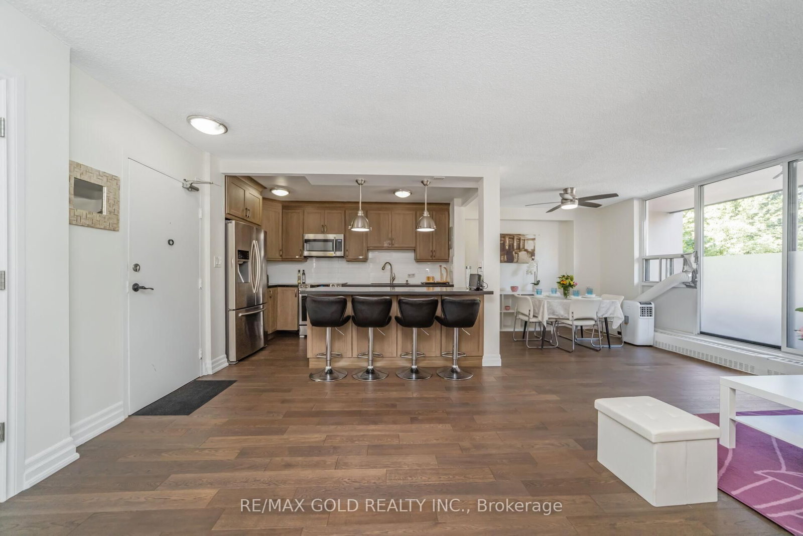 1964 Main Street W, Unit 404 - Photo 10