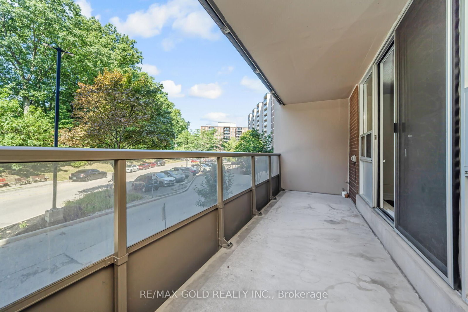 1964 Main Street W, Unit 404 - Photo 29