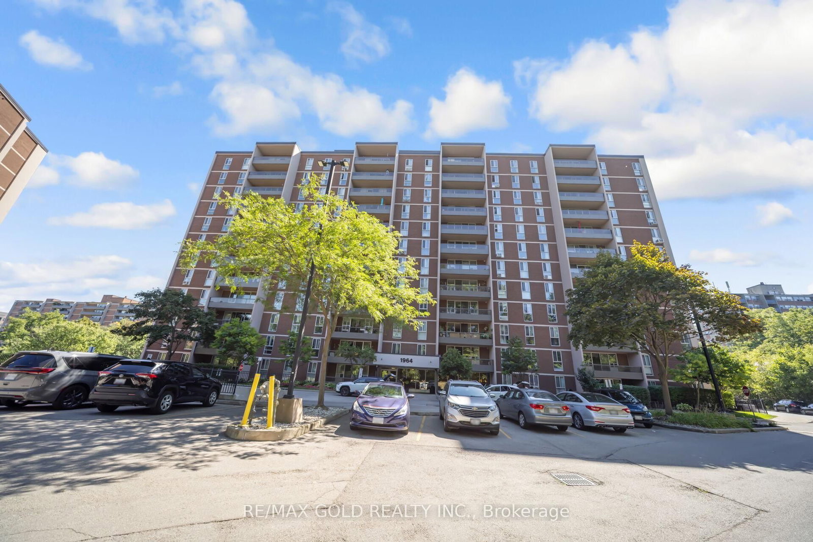 1964 Main Street W, Unit 404 - Photo 4