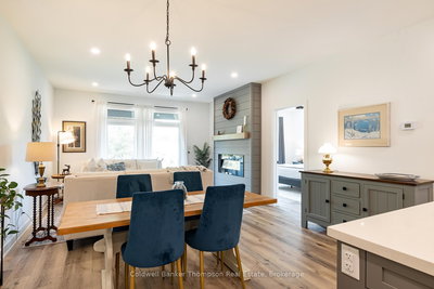 12 Blue Birch Lane, Huntsville, Ontario image-0-4