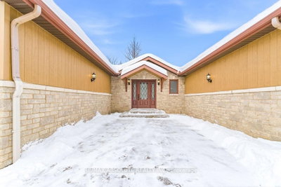 206 Deerwood Drive — photo 3