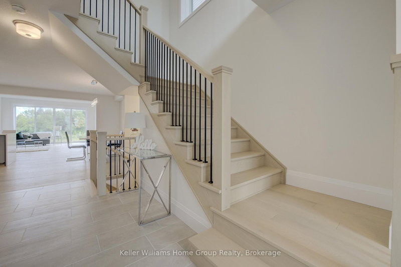 31 Nicholas Way Way, Guelph, N1E 0T1 | Image 3