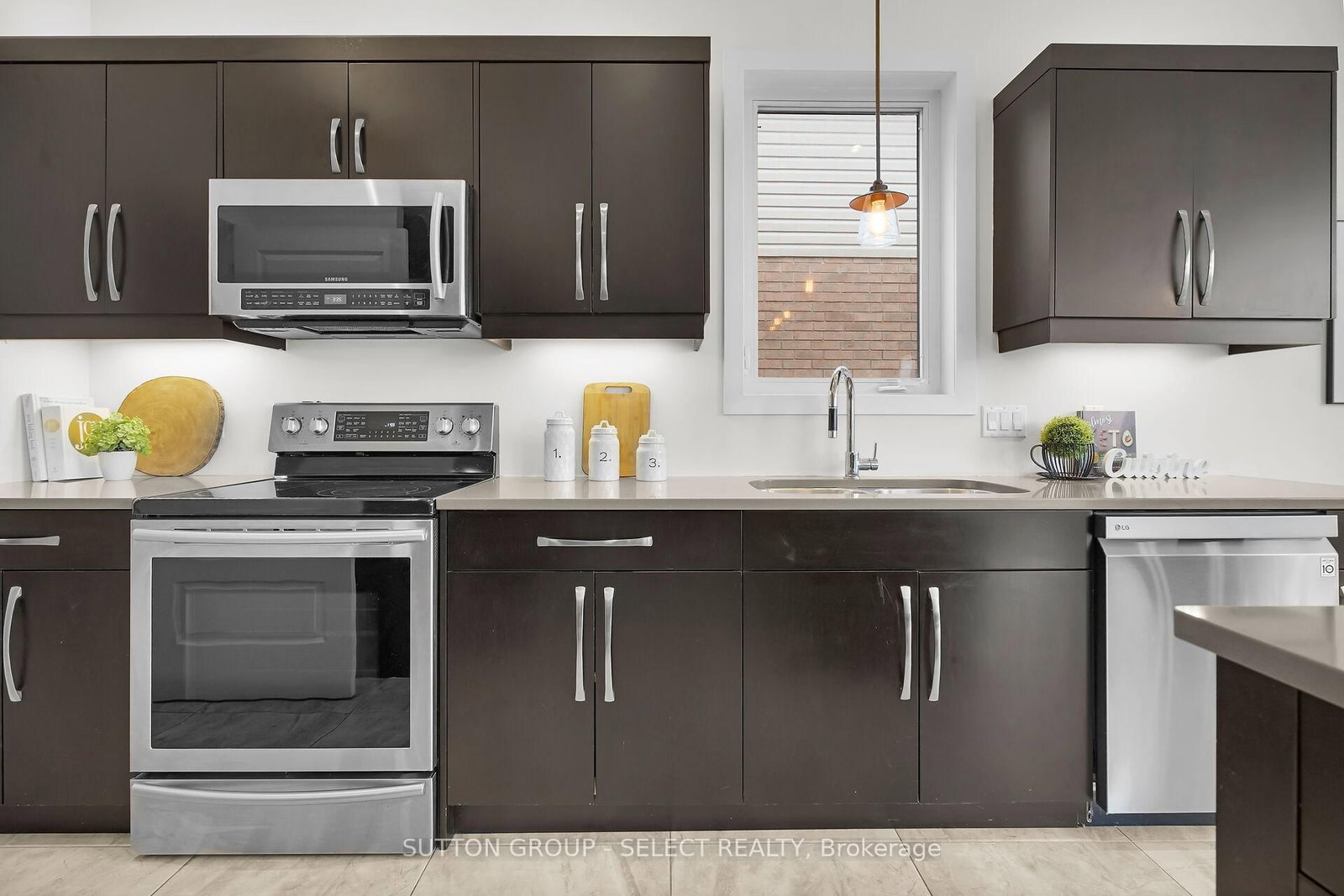 2080 Wateroak Drive - Photo 11