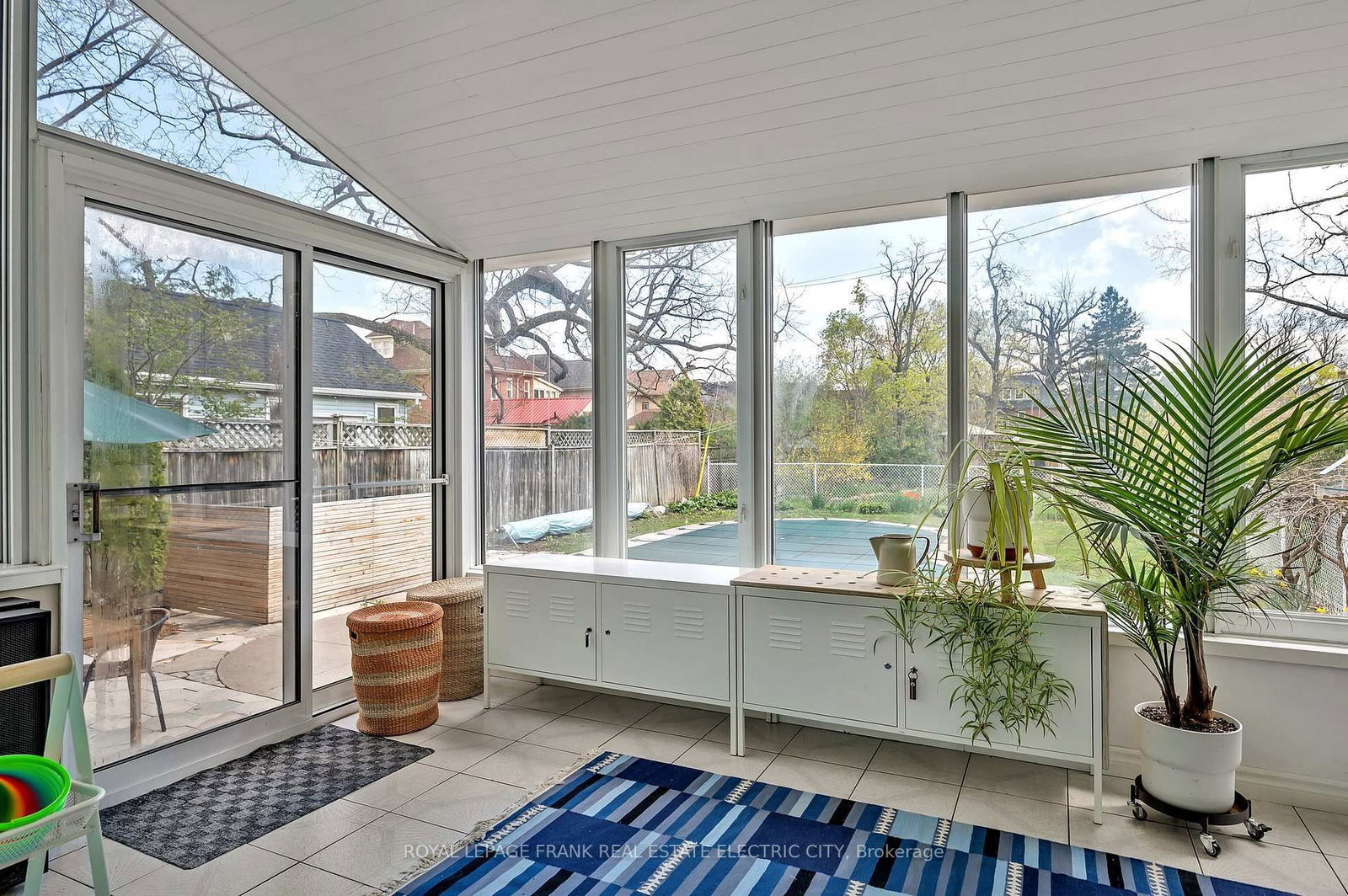 Detached House for sale at 551 Weller Street, Peterborough, Ontario, K9H 2N9 - Town Ward 3 - MLS: X12786420