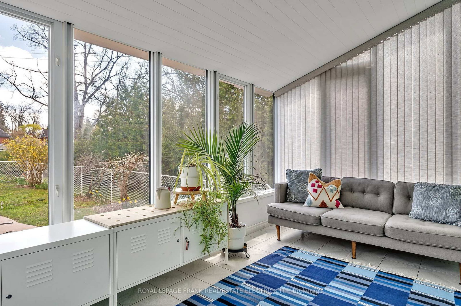 Detached House for sale at 551 Weller Street, Peterborough, Ontario, K9H 2N9 - Town Ward 3 - MLS: X12786420