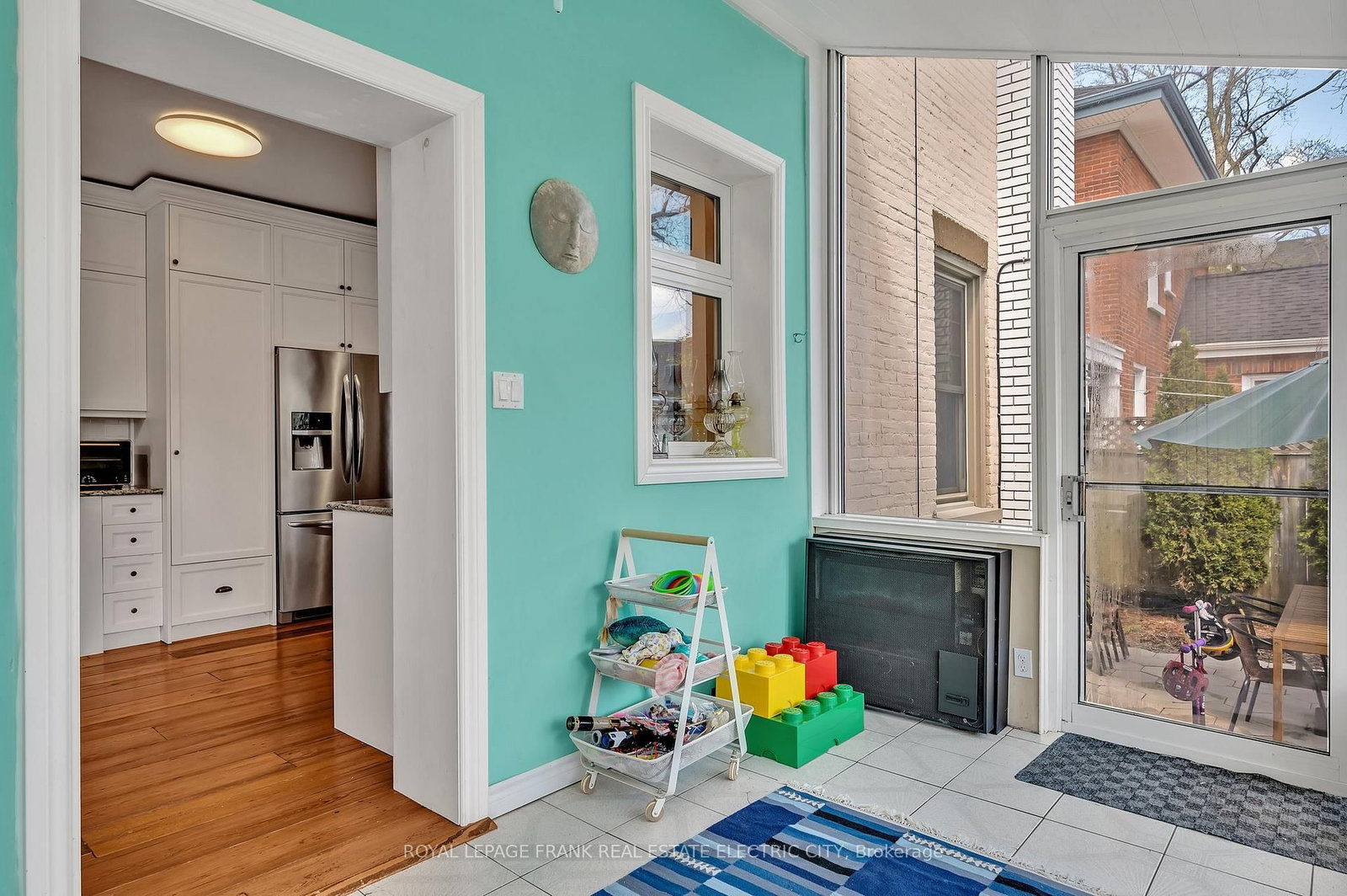 Detached House for sale at 551 Weller Street, Peterborough, Ontario, K9H 2N9 - Town Ward 3 - MLS: X12786420