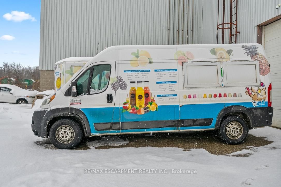 70 Monarch Road, Unit 5 - Photo 47