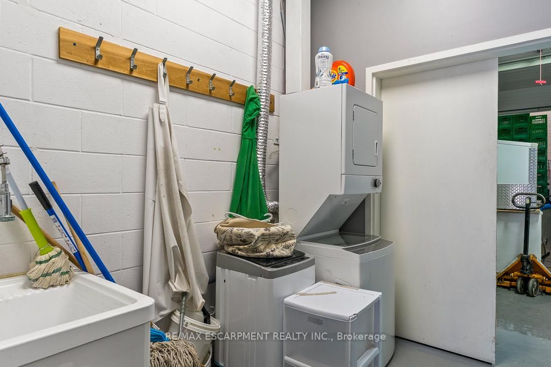 70 Monarch Road, Unit 5 - Photo 6