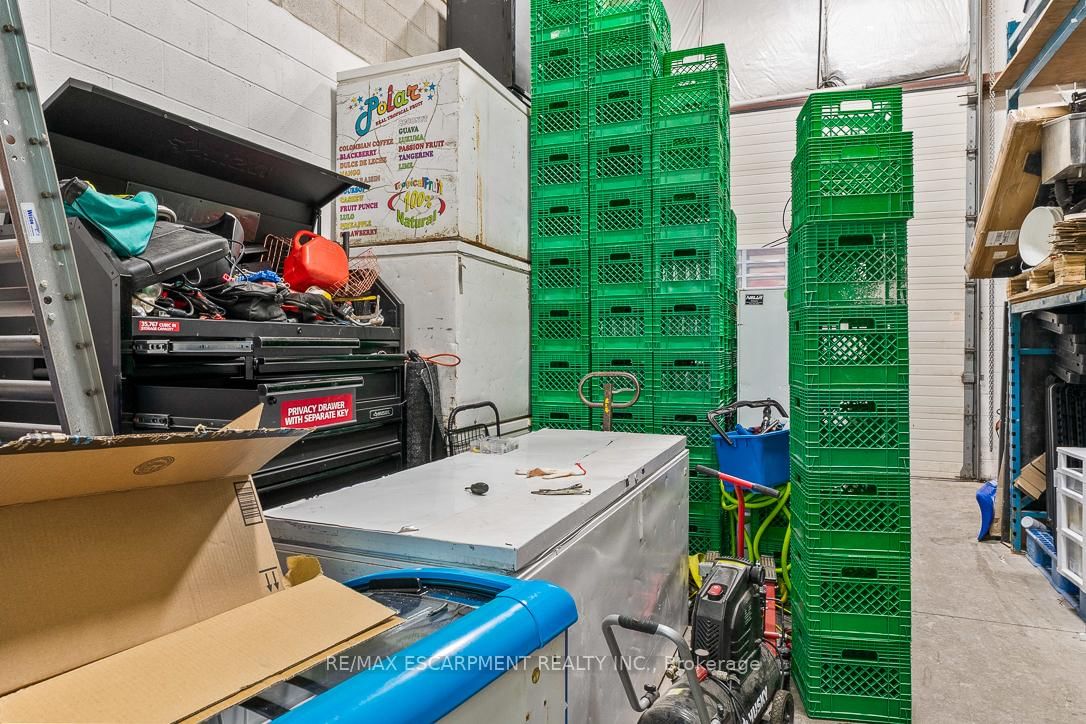 70 Monarch Road, Unit 5 - Photo 8