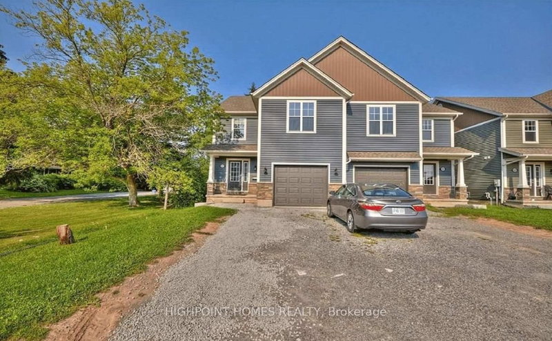 593 First Ave, Welland, L3C 6Z8 | Image 2