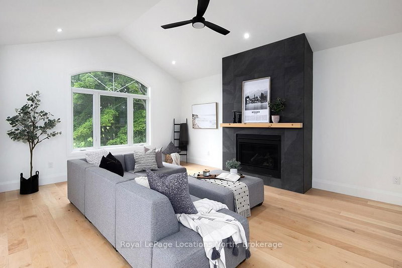 32 - 4 Hilton Lane, Meaford, N4L 1L8 | Image 3