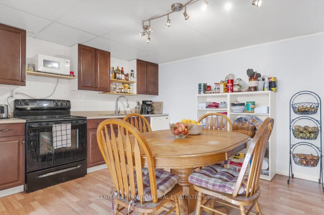 Detached House for sale at 93 Tannery Road, Madoc, Ontario, K0K 2K0 - Madoc - MLS: X12786930