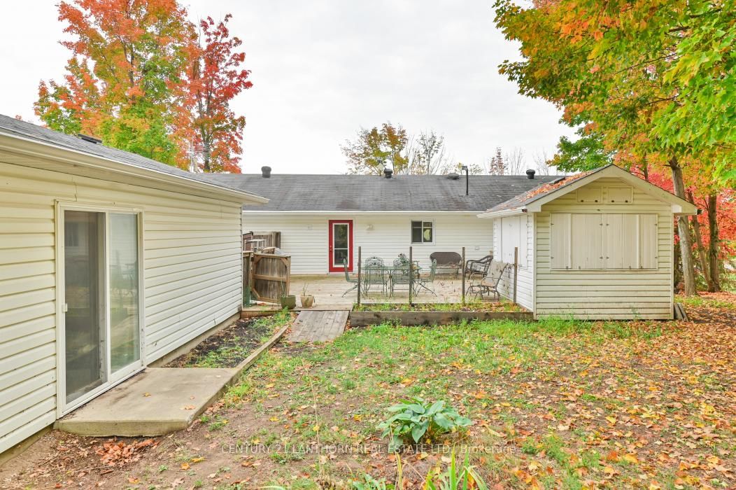 Detached House for sale at 93 Tannery Road, Madoc, Ontario, K0K 2K0 - Madoc - MLS: X12786930