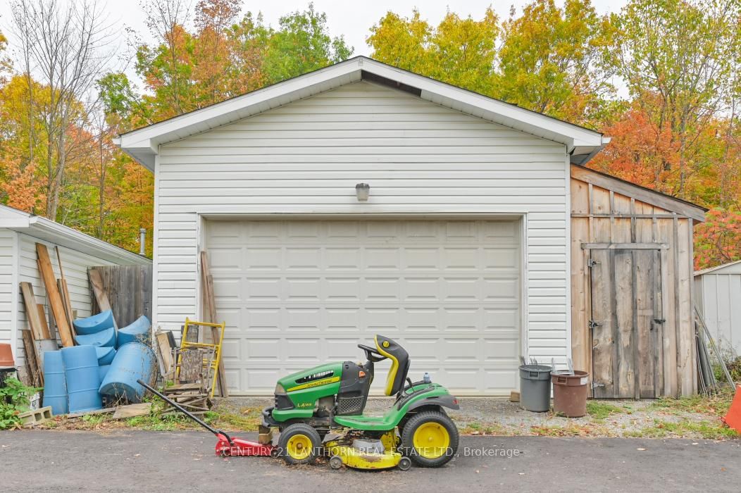 Detached House for sale at 93 Tannery Road, Madoc, Ontario, K0K 2K0 - Madoc - MLS: X12786930