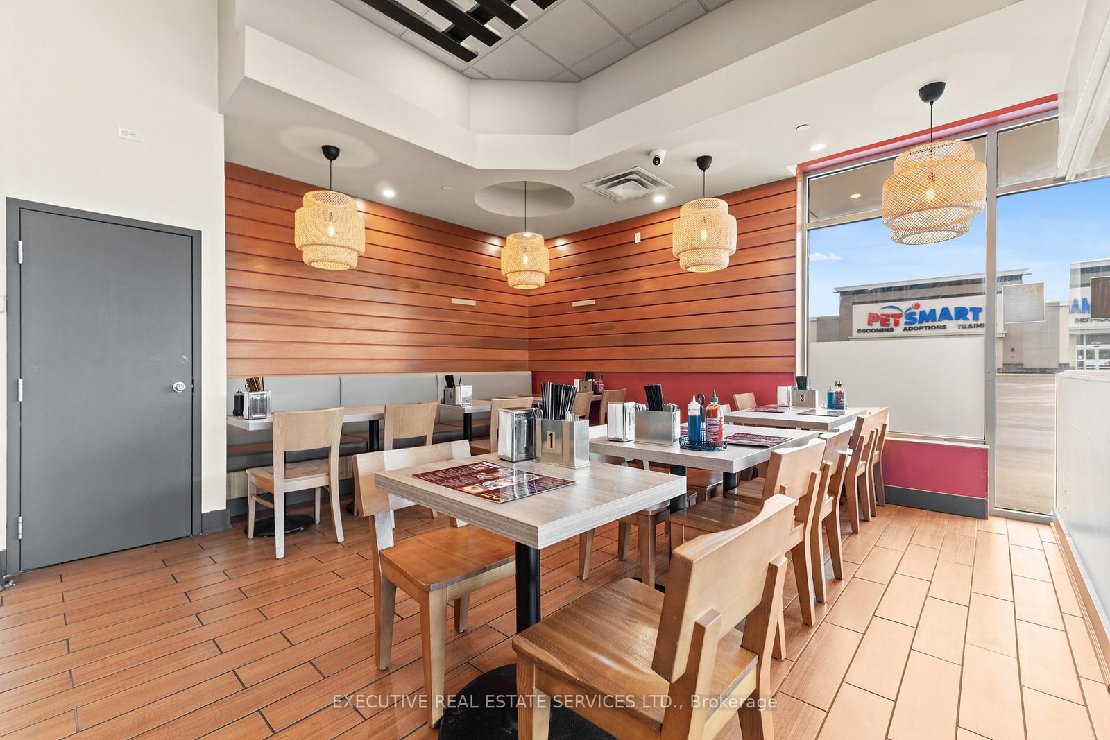 516 Centennial Parkway, Unit 101 - Photo 32