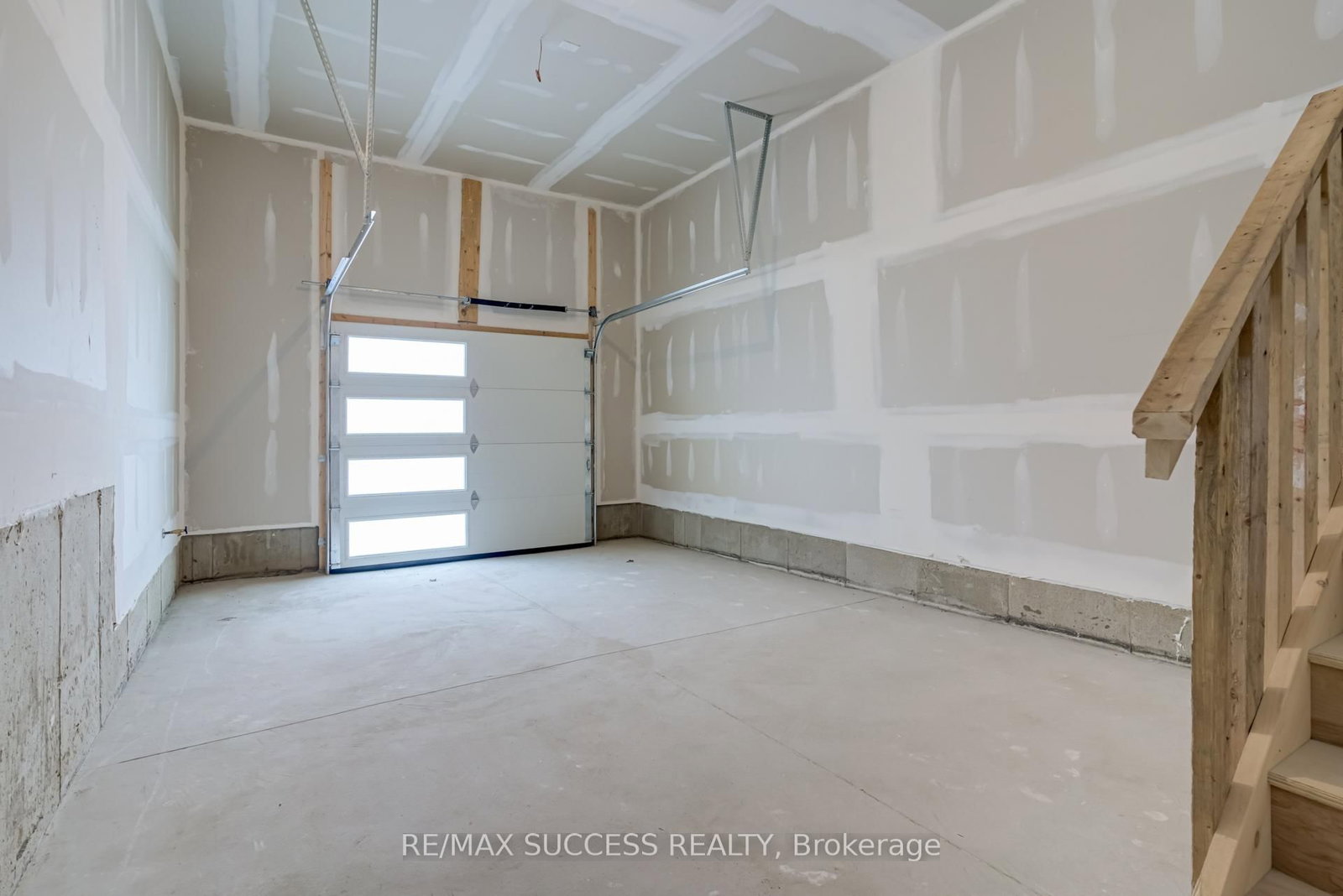 147 Siebert Avenue - Photo 22