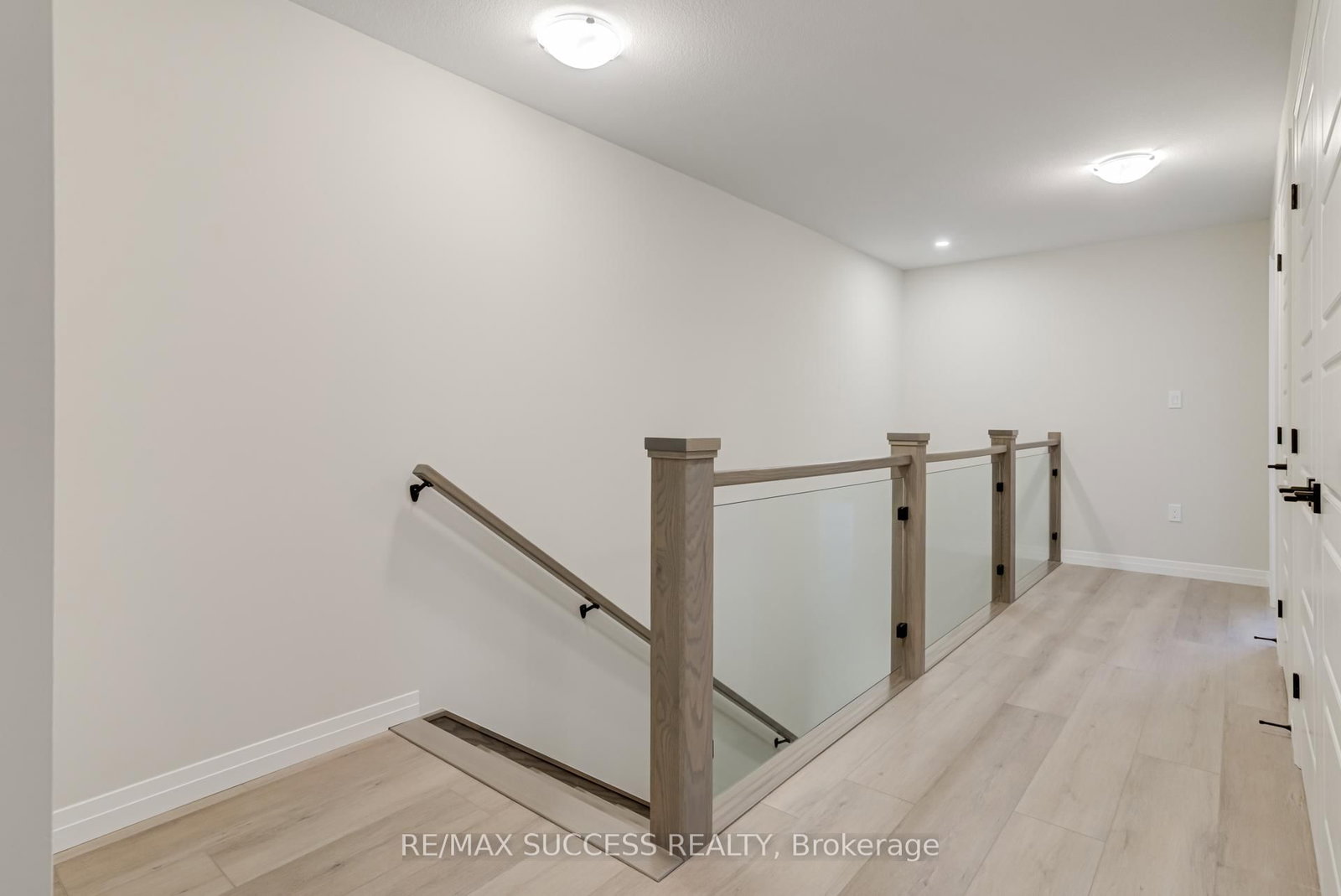 147 Siebert Avenue - Photo 24