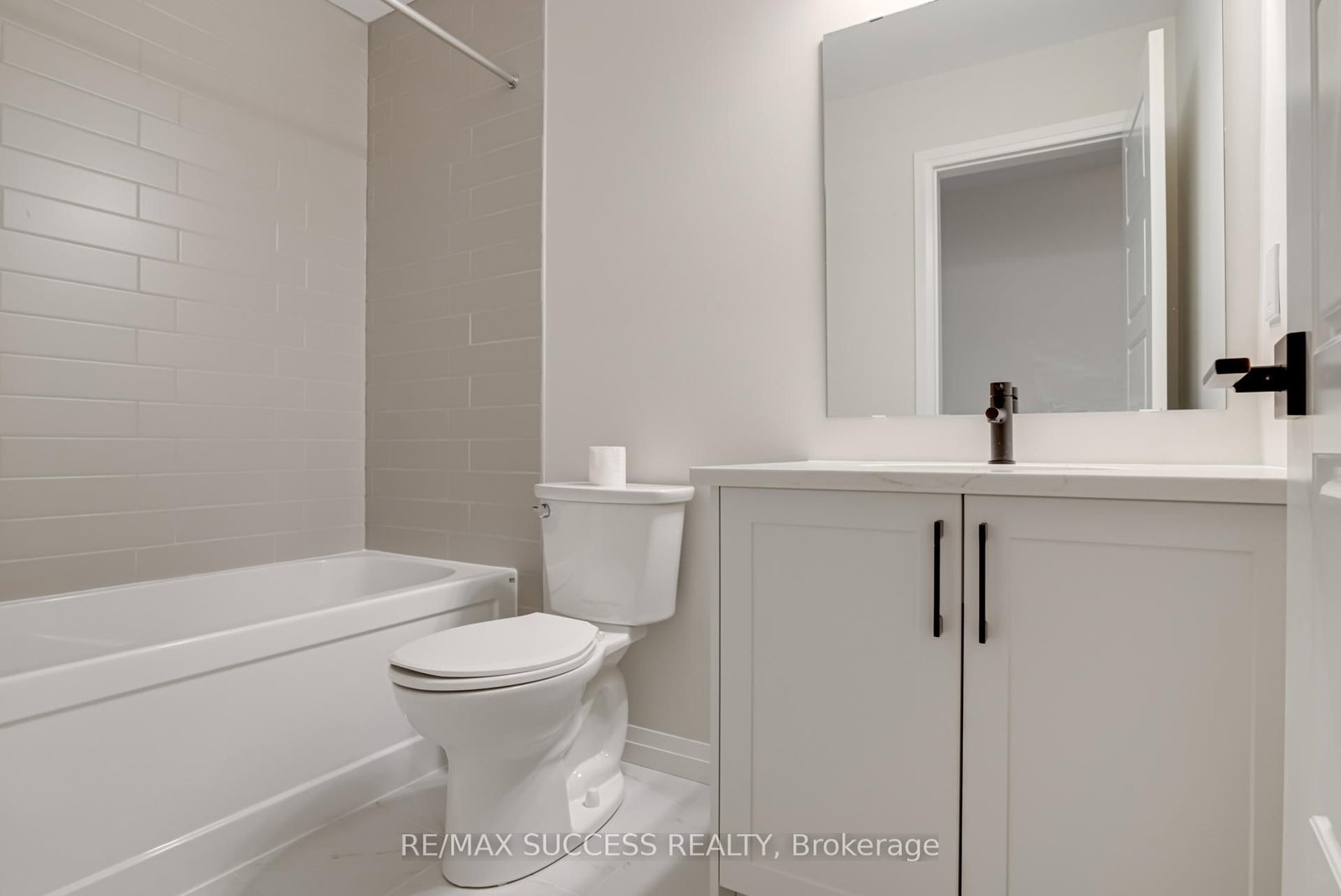 147 Siebert Avenue - Photo 37