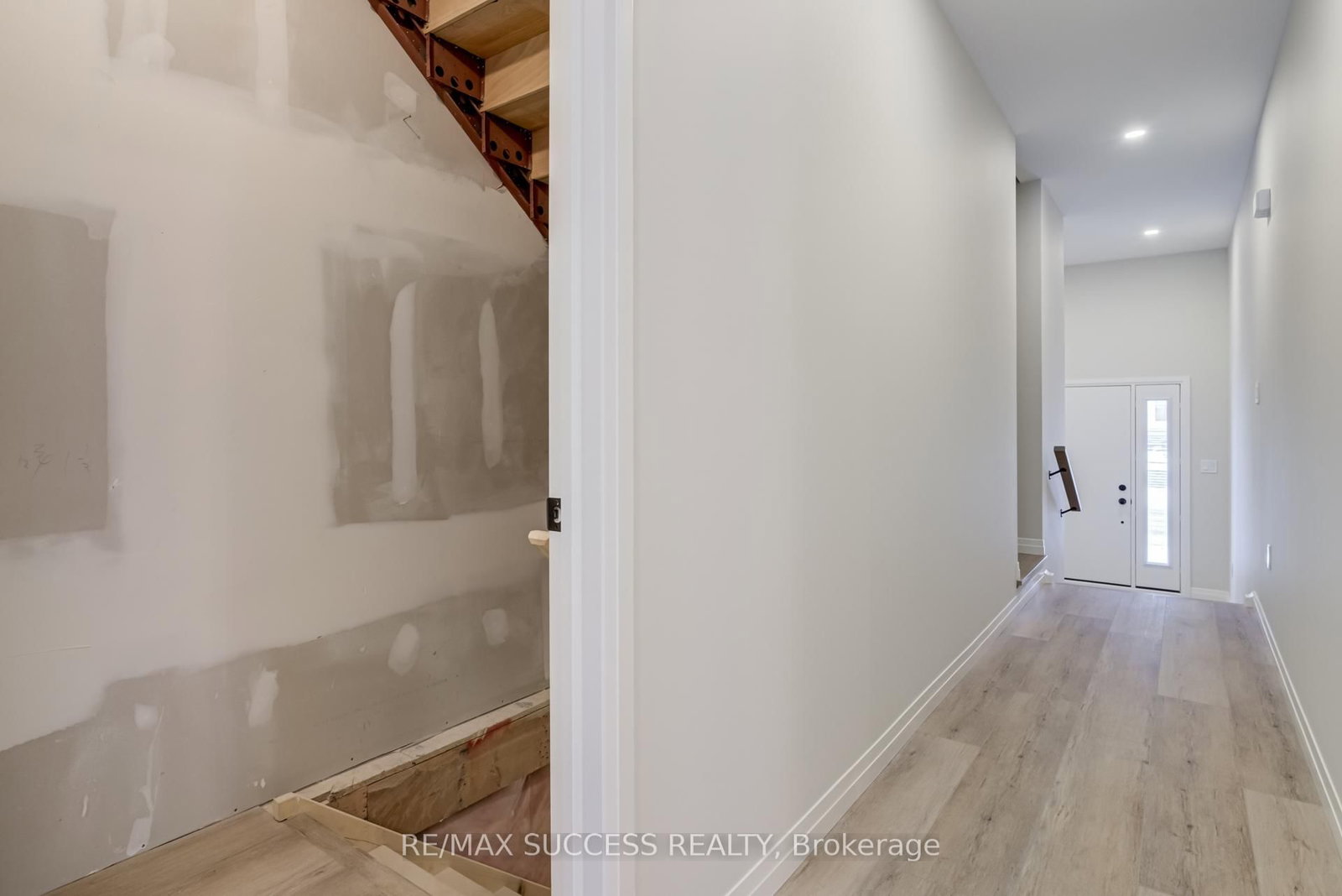 147 Siebert Avenue - Photo 39