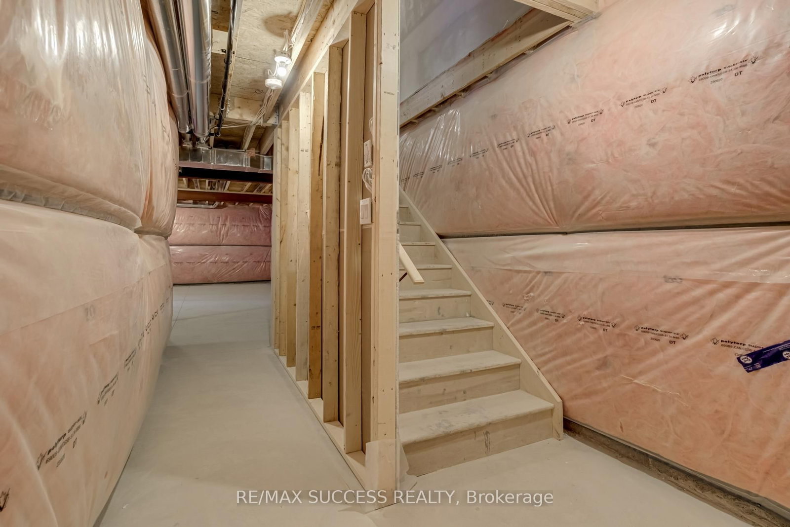 147 Siebert Avenue - Photo 40