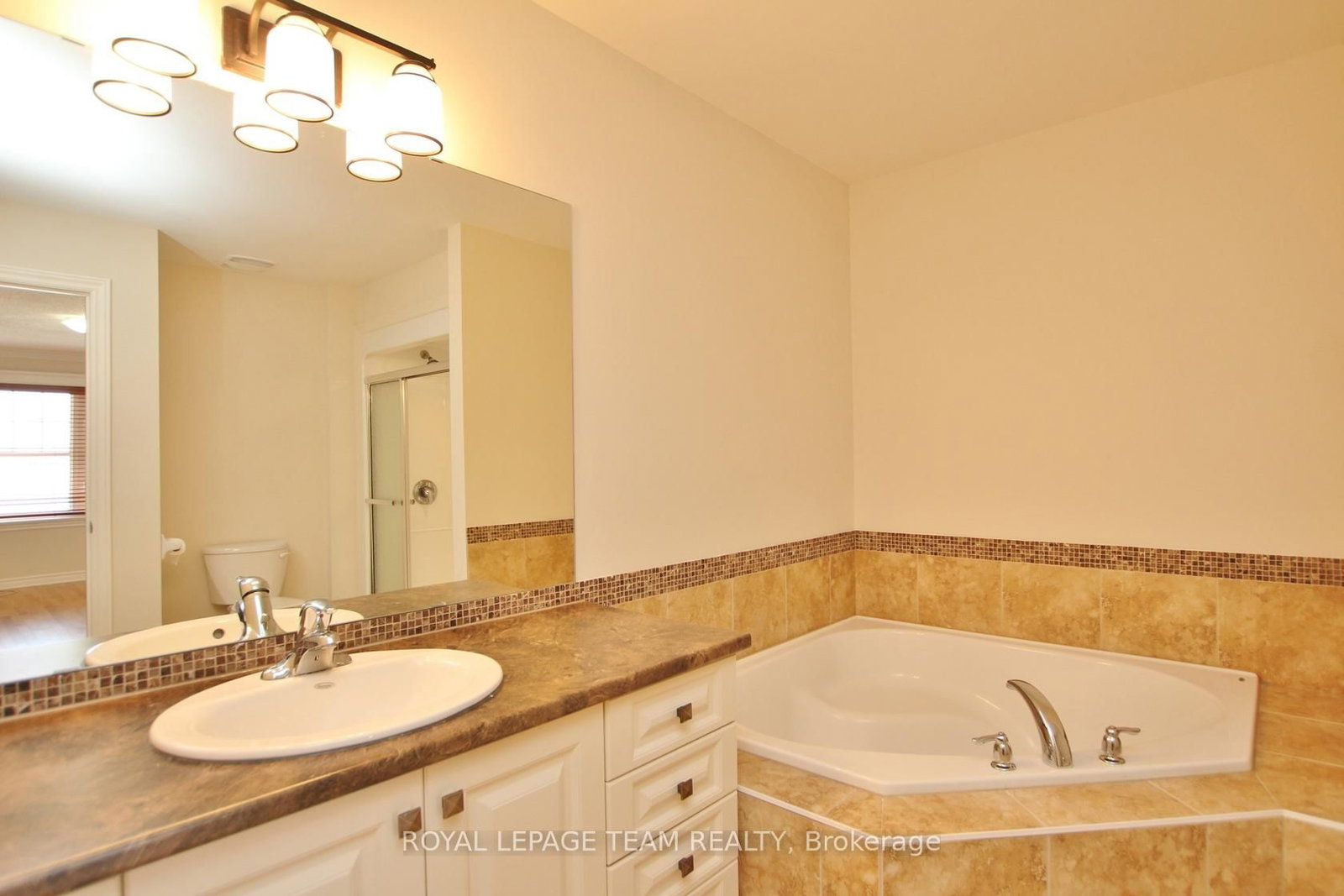 1032 Marconi Avenue - Photo 12