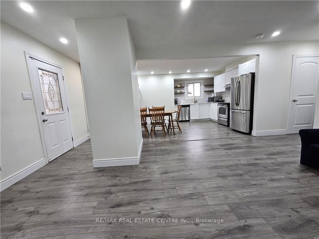 UPPER - 6 Patience Crescent