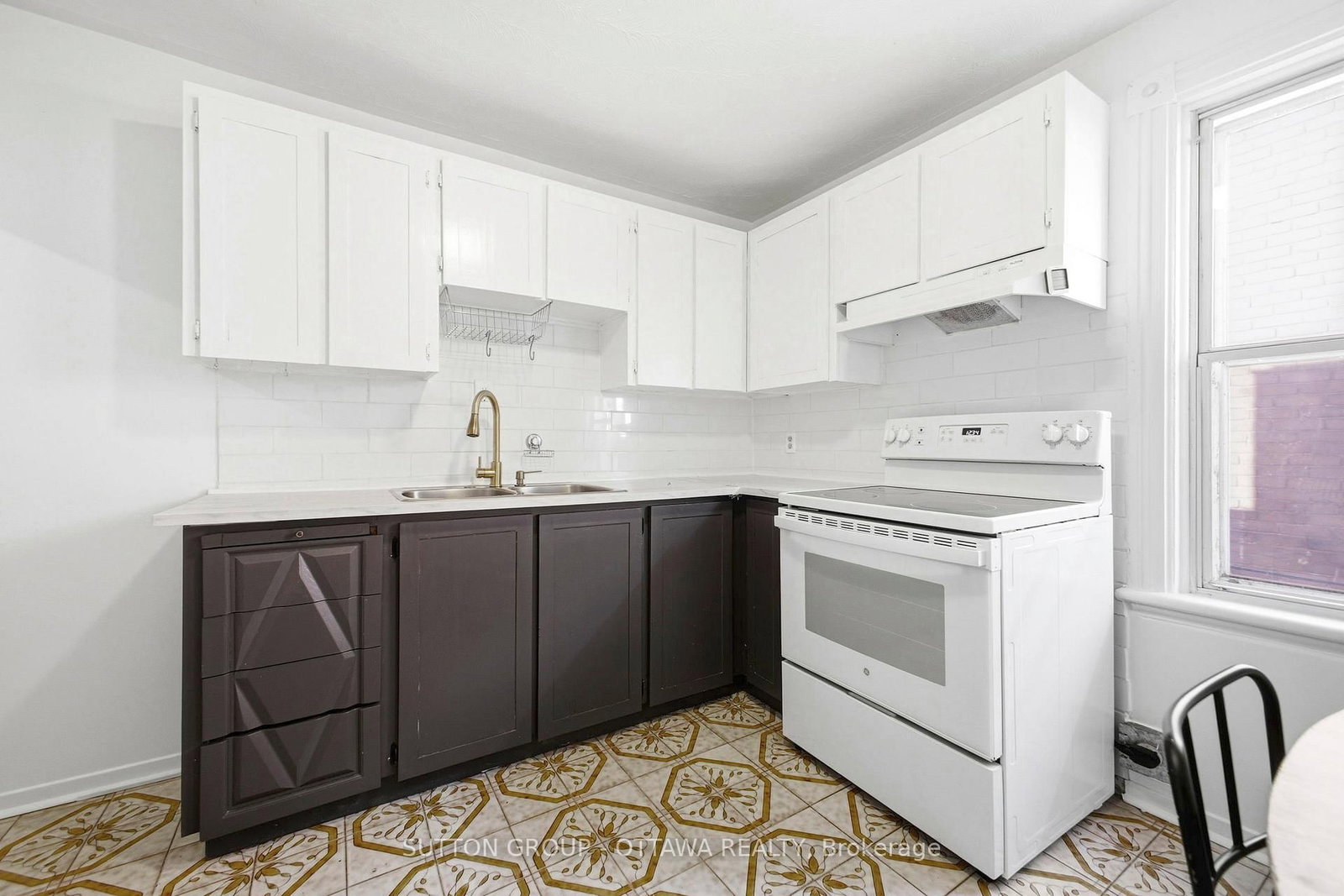 244 ROCHESTER Street, Unit 2 - Photo 11