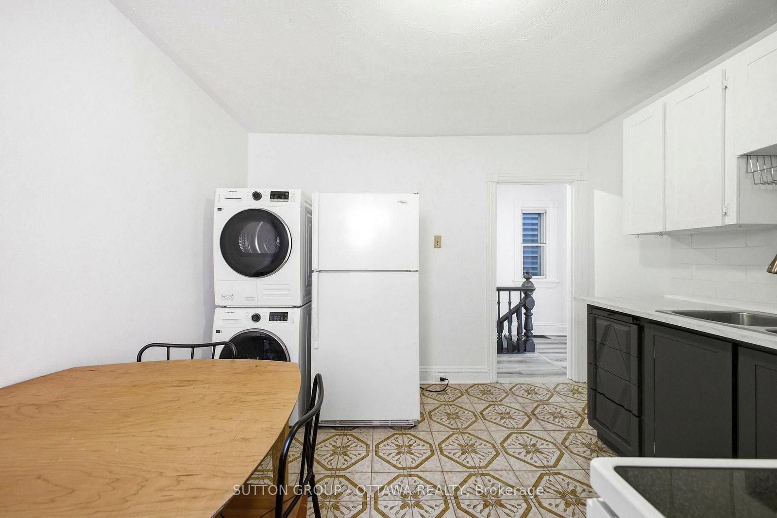 244 ROCHESTER Street, Unit 2 - Photo 12