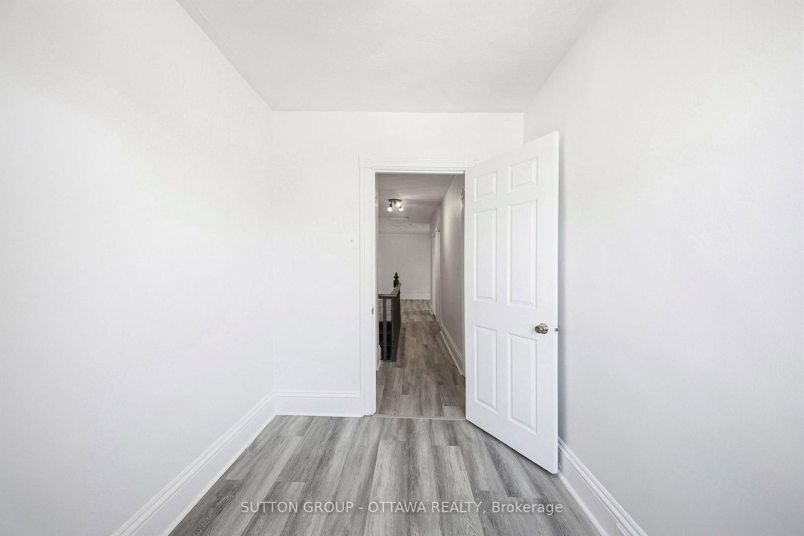 244 ROCHESTER Street, Unit 2 - Photo 17
