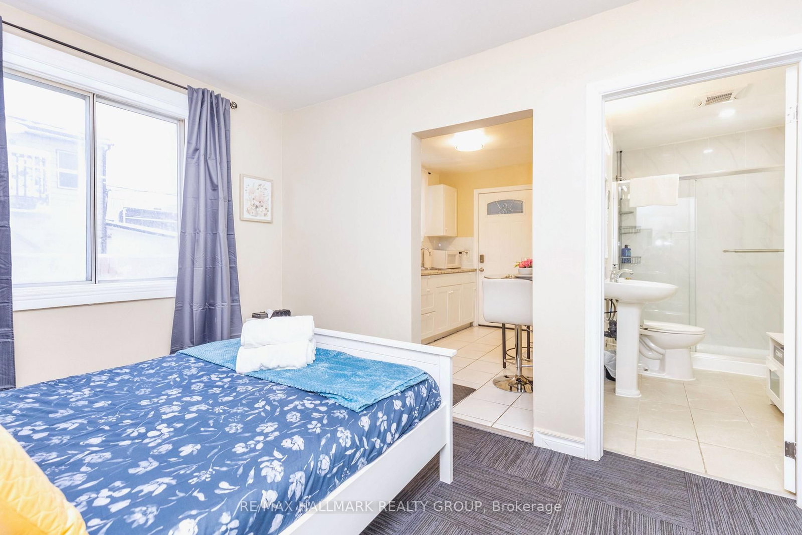 456 BRONSON Avenue, Unit 4 - Photo 15
